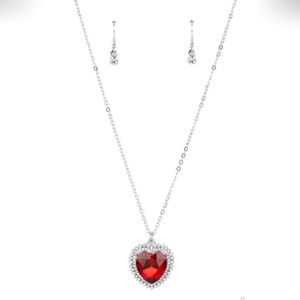 Beautiful Heart Pendant Necklace